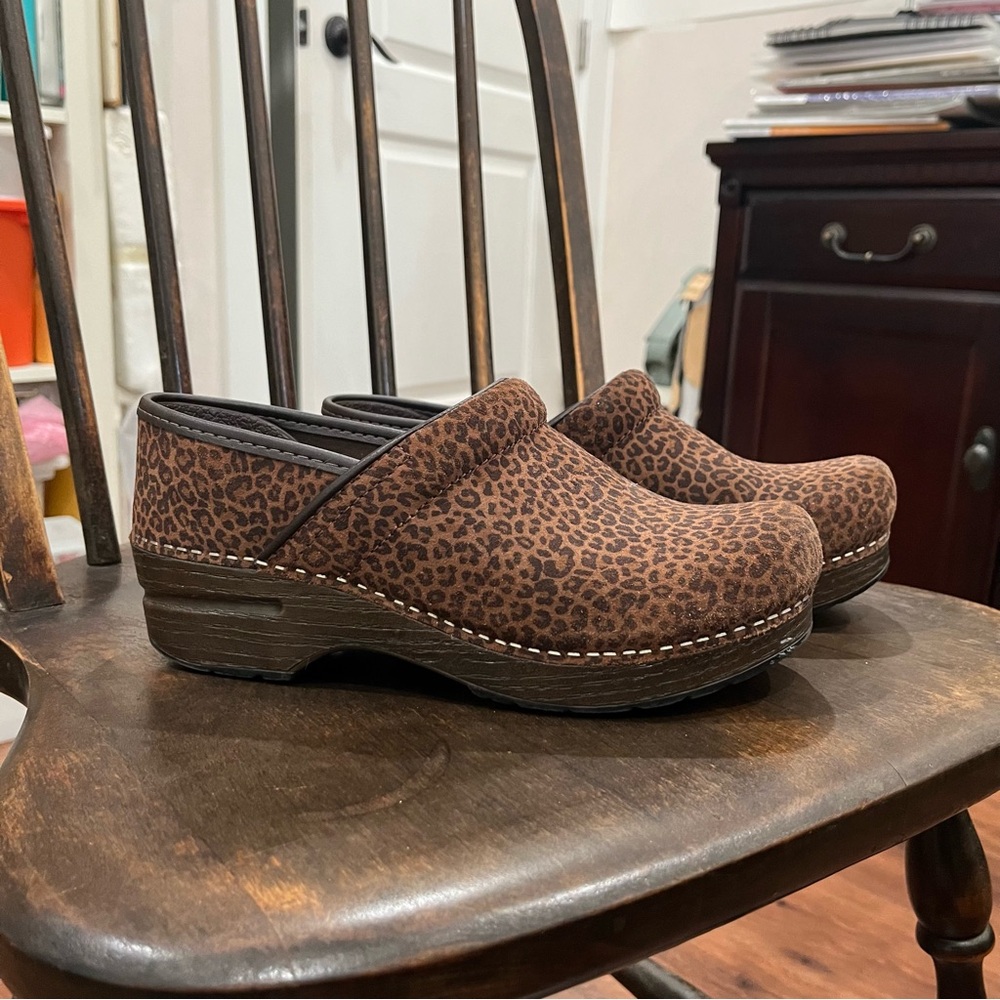 Dansko Mini Leopard Suede Professional Clog